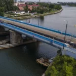 1192-625_