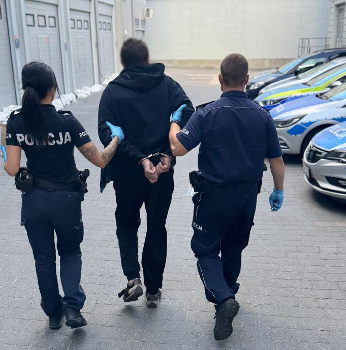 Gdańsk - złodziej alkoholu i biżuterii (1)
